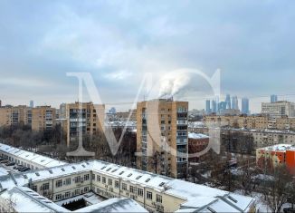 Продается 4-комнатная квартира, 180 м2, Москва, Ксеньинский переулок, 3, район Хамовники
