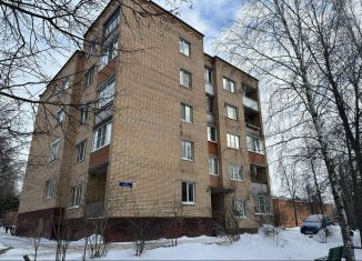 Продается 2-комнатная квартира, 44 м2, деревня Новощапово, деревня Новощапово, 19