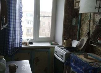 Продаю двухкомнатную квартиру, 42 м2, Челябинск, улица Сони Кривой, 47, Центральный район