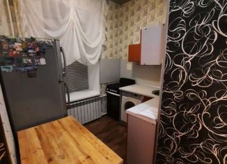 Сдается 2-ком. квартира, 35 м2, Казань, Мало-Московская улица, 33, Кировский район