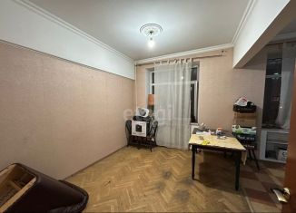 Продаю трехкомнатную квартиру, 103.2 м2, Москва, Ленинградский проспект, 77к4, метро Сокол