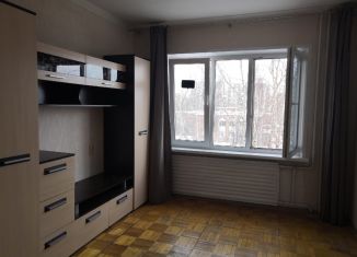 Сдам двухкомнатную квартиру, 43 м2, Воткинск, Школьная улица, 11