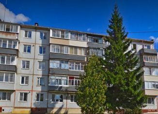 Трехкомнатная квартира на продажу, 62.3 м2, Суворов, проспект Мира