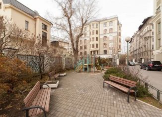 Продается 5-комнатная квартира, 229 м2, Москва, 2-й Казачий переулок, 6, метро Полянка