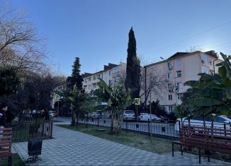 Продажа многокомнатной квартиры, 27 м2, Сочи, улица Труда, 18, микрорайон КСМ