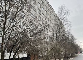 Продается 2-ком. квартира, 44.9 м2, Санкт-Петербург, улица Белы Куна, 25, метро Международная