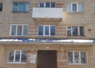 Продам комнату, 16 м2, Азнакаево, улица Хасанова, 4