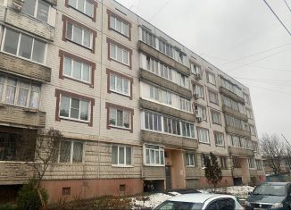 Продам 5-комнатную квартиру, 53.8 м2, Тверь, улица Маршала Конева, 10к2, Пролетарский район