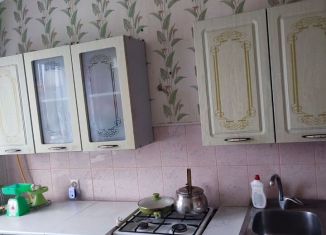 Продажа 2-комнатной квартиры, 47.1 м2, Курск, улица Серёгина, 30