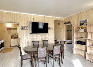 Сдаю в аренду дом, 163 м2, Астраханская область, Речная улица, 65
