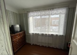 Продам 2-ком. квартиру, 30.5 м2, Киржач, Садовая улица, 8