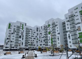 Продается трехкомнатная квартира, 86.6 м2, хутор Ветряк, Выборская улица, 11