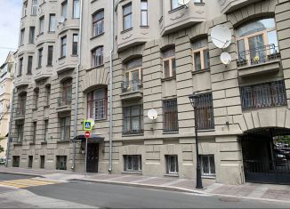 Продается квартира студия, 12 м2, Москва, улица Жуковского, 7, улица Жуковского