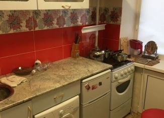 Сдача в аренду 1-ком. квартиры, 30 м2, Саратов, Железнодорожная улица, 96