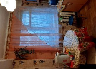 Сдам четырехкомнатную квартиру, 75 м2, Свободный, улица Орджоникидзе, 75