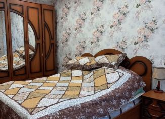 Продаю 2-комнатную квартиру, 47 м2, село Александровка