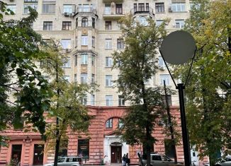 Сдаю в аренду 2-ком. квартиру, 54 м2, Москва, улица Космонавта Волкова, 3, улица Космонавта Волкова