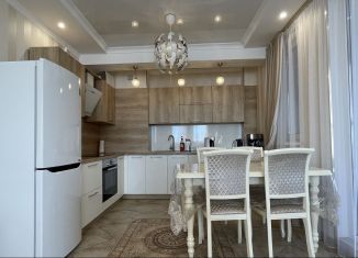 Продам 2-ком. квартиру, 60 м2, Анапа, Таманская улица, 121к1, ЖК Бельведер