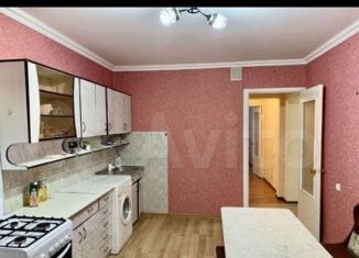 Сдается трехкомнатная квартира, 75 м2, Славянск-на-Кубани, Отдельская улица