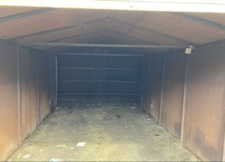 Продаю гараж, 23 м2, Гулькевичи, микрорайон Западный, 9