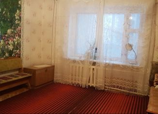 Продаю 1-комнатную квартиру, 41 м2, Семикаракорск, улица Королёва, 9А