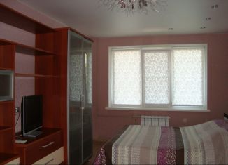 Продажа 2-комнатной квартиры, 57 м2, посёлок Новосмолинский, Танковая улица, 2