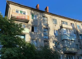 Двухкомнатная квартира на продажу, 42 м2, село Кирицы, Санаторная улица, 1