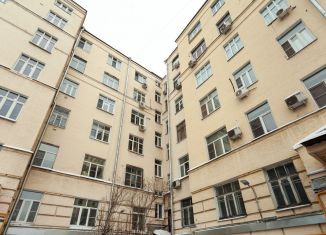 Продается 3-комнатная квартира, 77 м2, Москва, Страстной бульвар, 13Ас2, метро Чеховская