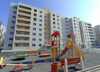 Продается 3-комнатная квартира, 101.6 м2, Таганрог, улица Чехова, 359В