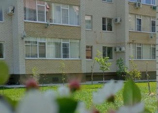 Аренда 2-комнатной квартиры, 55 м2, Ставропольский край, улица Апанасенко, 31