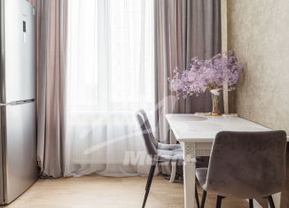 Продаю 2-ком. квартиру, 49.4 м2, деревня Раздоры, улица Липовой Рощи, 2к1