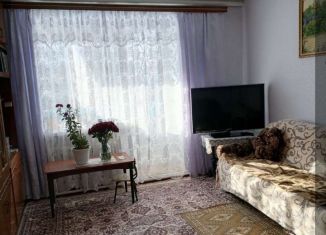 Продам трехкомнатную квартиру, 56 м2, село Первомайское, Школьная улица