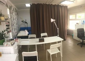 Продаю помещение свободного назначения, 27 м2, Симферополь, Залесская улица, Центральный район