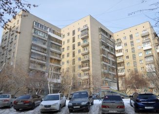 Продается 3-ком. квартира, 51 м2, Екатеринбург, улица Колмогорова, улица Колмогорова
