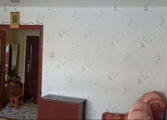 Продается 1-комнатная квартира, 40.5 м2, Осинники, улица Ефимова, 2