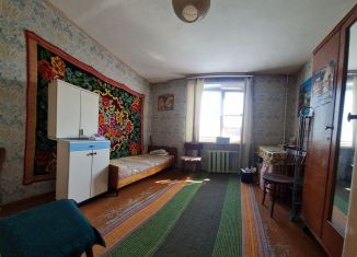 Продается двухкомнатная квартира, 42.5 м2, Курчатов, Коммунистический проспект, 10