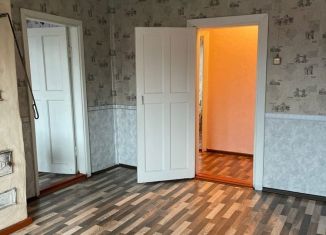 Продается 2-ком. квартира, 41.8 м2, Архангельск, Исакогорский округ, улица Адмирала Макарова, 31к2