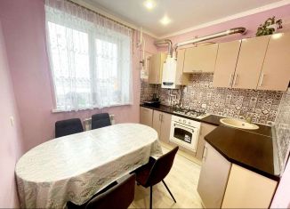 Продажа 2-комнатной квартиры, 48 м2, село Кармаскалы, улица Рафикова