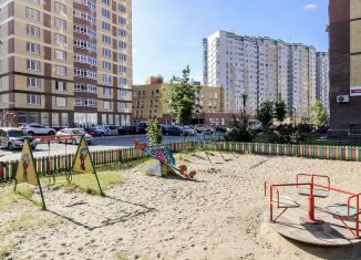 Продается 2-комнатная квартира, 75 м2, Тюмень, Заречный проезд, 39А, ЖК Ривьера