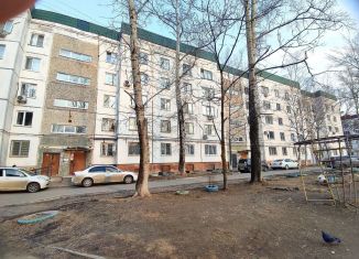 Продается двухкомнатная квартира, 50 м2, село Некрасовка, улица Мира, 36
