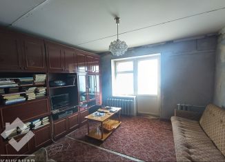 Продаю трехкомнатную квартиру, 58.6 м2, Свердловская область, 10-й микрорайон, 61
