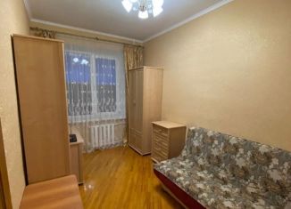 Продам 3-комнатную квартиру, 67 м2, Ставрополь, улица Герцена, 145