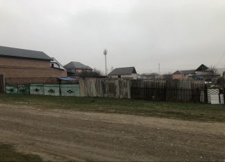 Земельный участок на продажу, 10 сот., село Октябрьское, Плановая улица