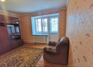 Продается четырехкомнатная квартира, 72 м2, Московская область, посёлок Лоза, 18