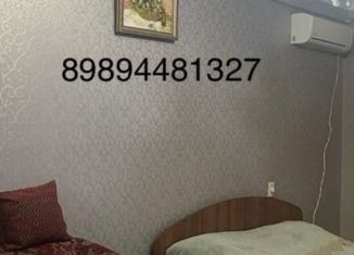 Сдается однокомнатная квартира, 40 м2, Дагестан, проспект Амет-Хана Султана, 12