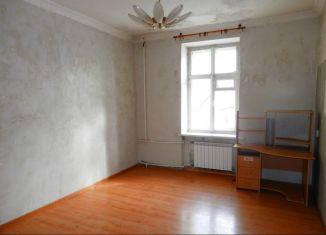 Продается 3-комнатная квартира, 64 м2, Нижний Тагил, улица Космонавтов, 32