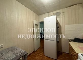Продажа 2-комнатной квартиры, 43.8 м2, Курская область, улица Льва Толстого, 8