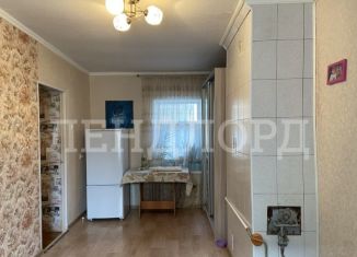 Продается двухкомнатная квартира, 45.5 м2, Новочеркасск, Троицкая улица, 52