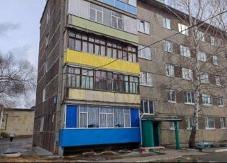 Продам двухкомнатную квартиру, 36 м2, Хакасия, микрорайон Комсомольский, 61