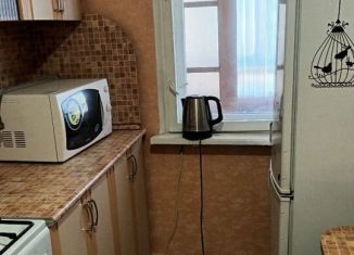 Продаю 2-комнатную квартиру, 43 м2, Татарстан, Набережночелнинский проспект, 55
